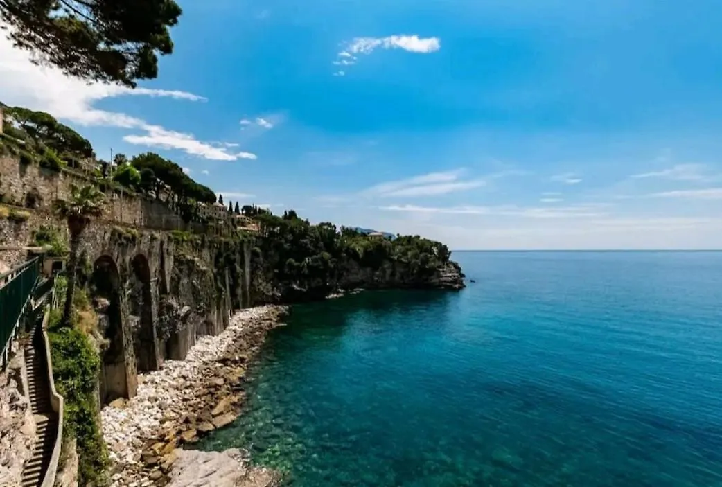 Pieve Ligure A Picco Sul Mare Con Piscina Villa Regina 0*, Pieve Ligure